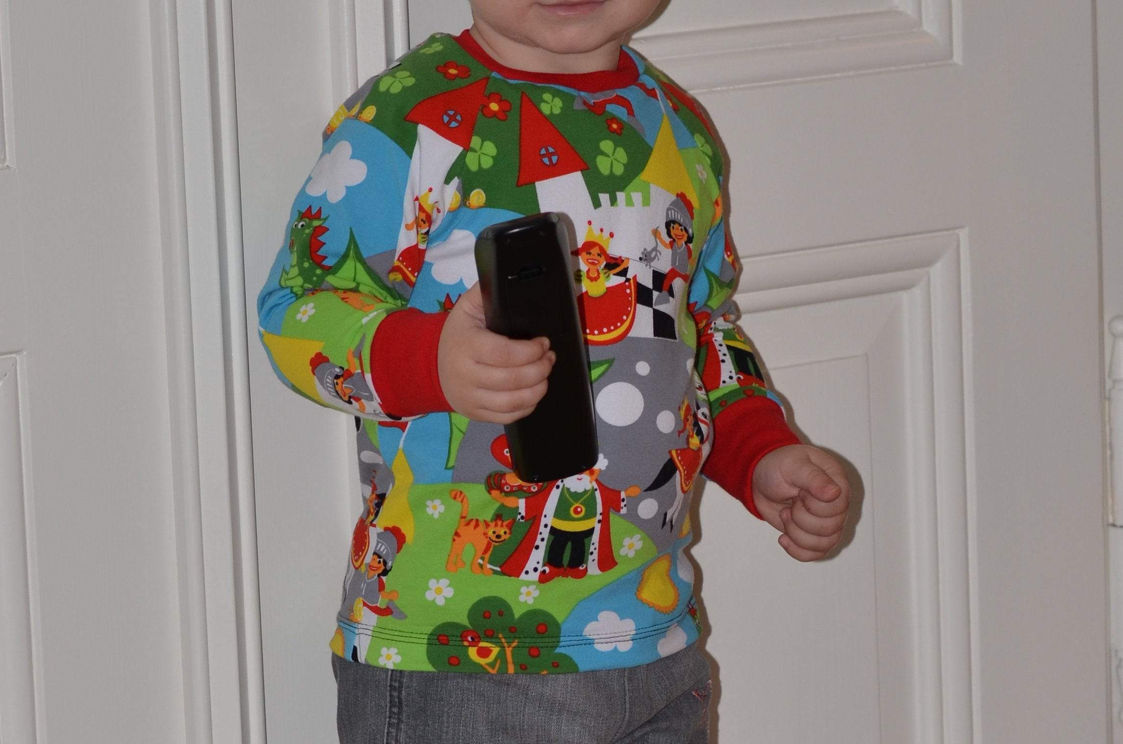 Schnittmuster timtom No.13 Raglanshirt weit Gr. 50-152 - Sewando