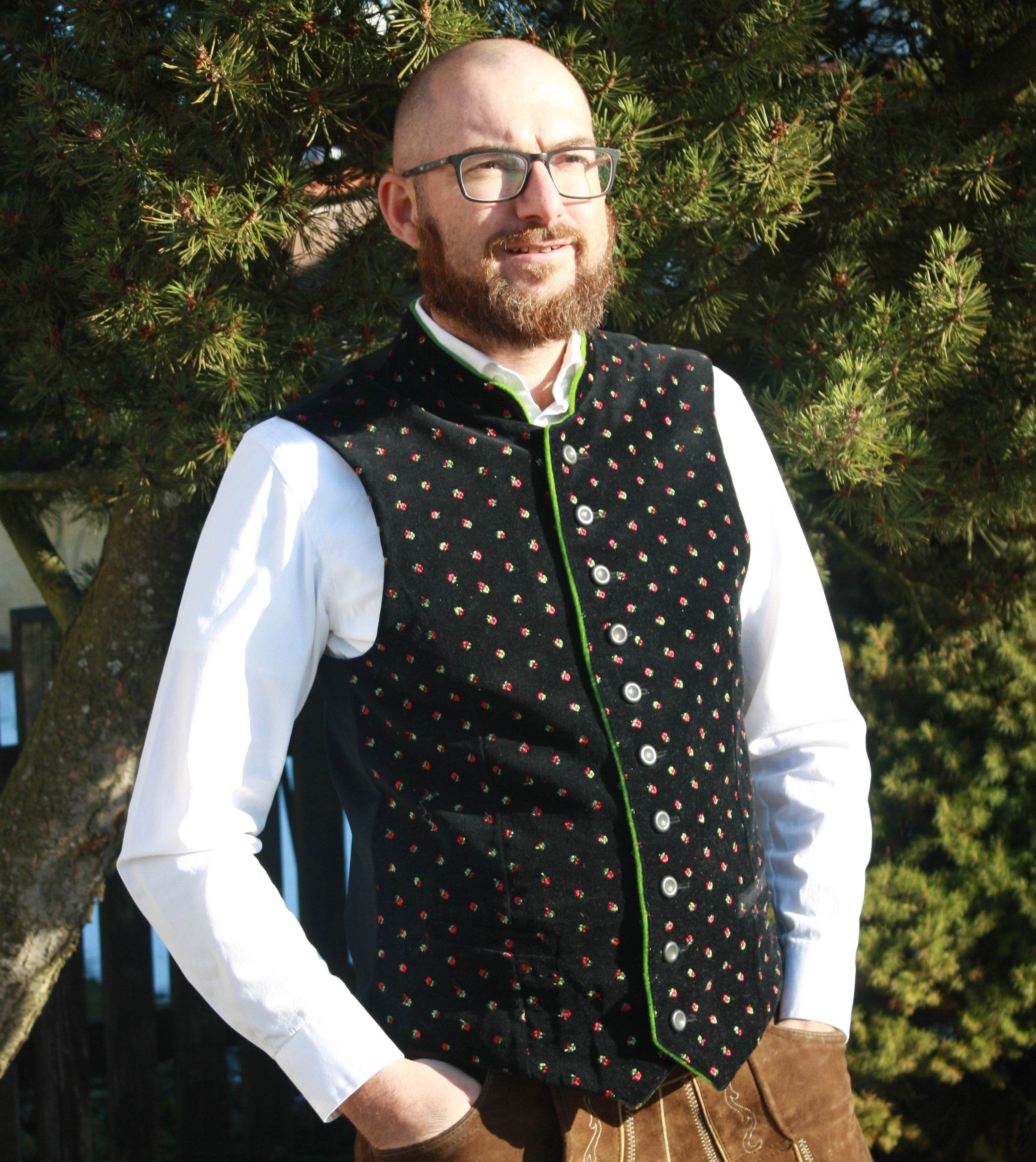 Schnittmuster Herren Trachtenweste Alex Gr. 46-60 : - Sewando