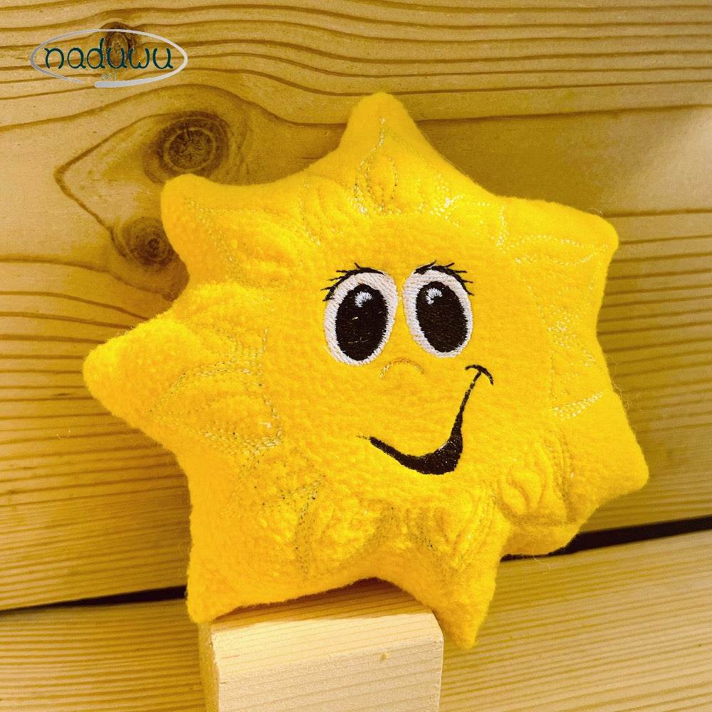Stickdatei Sonne Stuffie 18x18, ITH Kuschelkissen Sunny - Sewando
