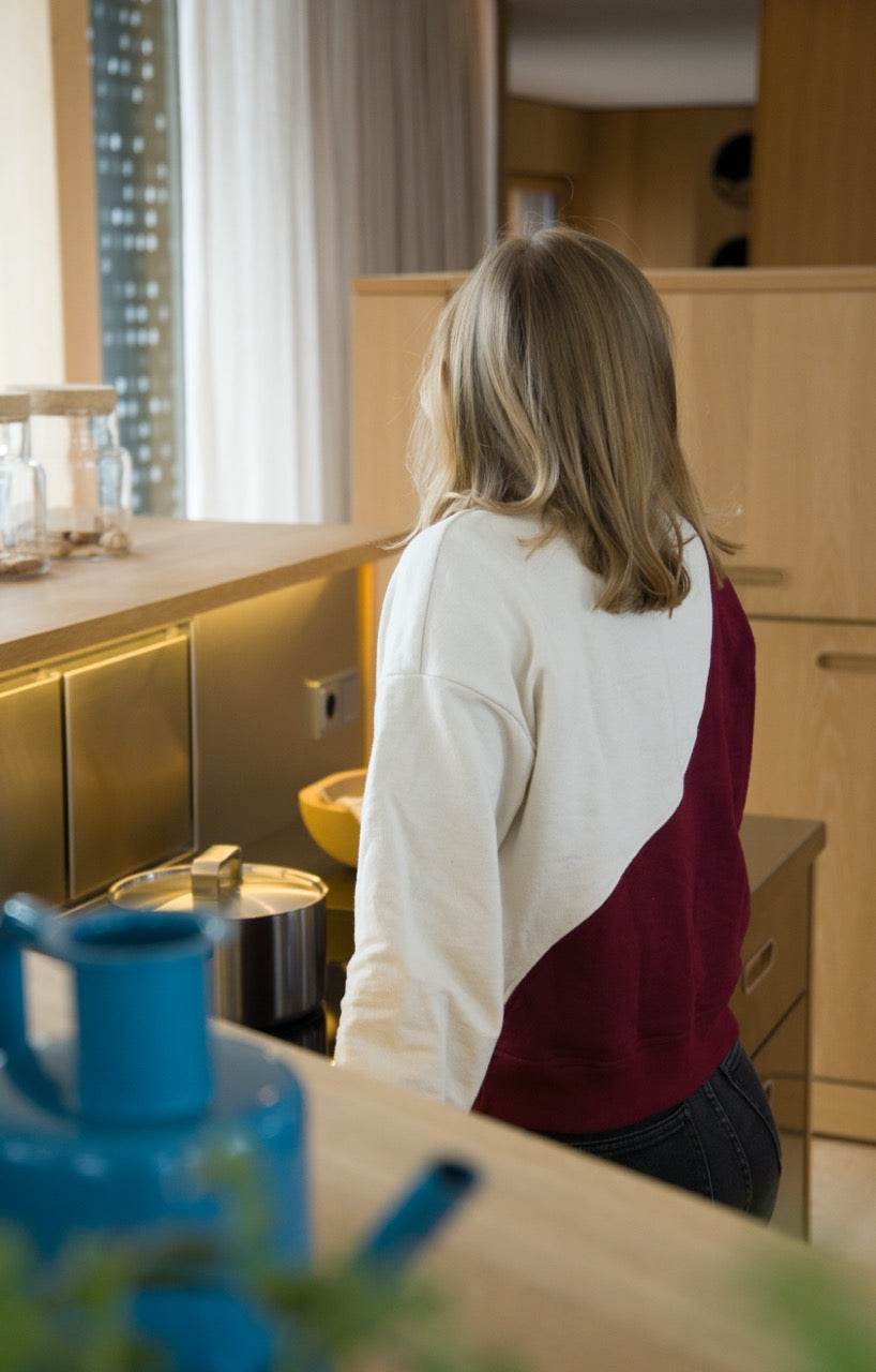 Schnittmuster Welliger Color Block Pullover mit Rundhals KLARA - Gr. 34 - 46 - Sewando