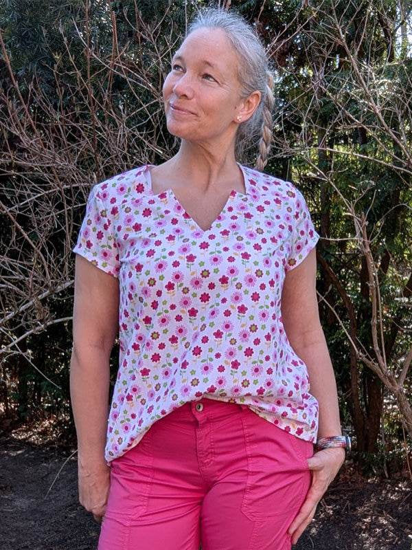 Schnittmuster ZIA-Bluse mit besonderem V-Ausschnitt und Ärmelvariationen Gr. 34-54 - Sewando