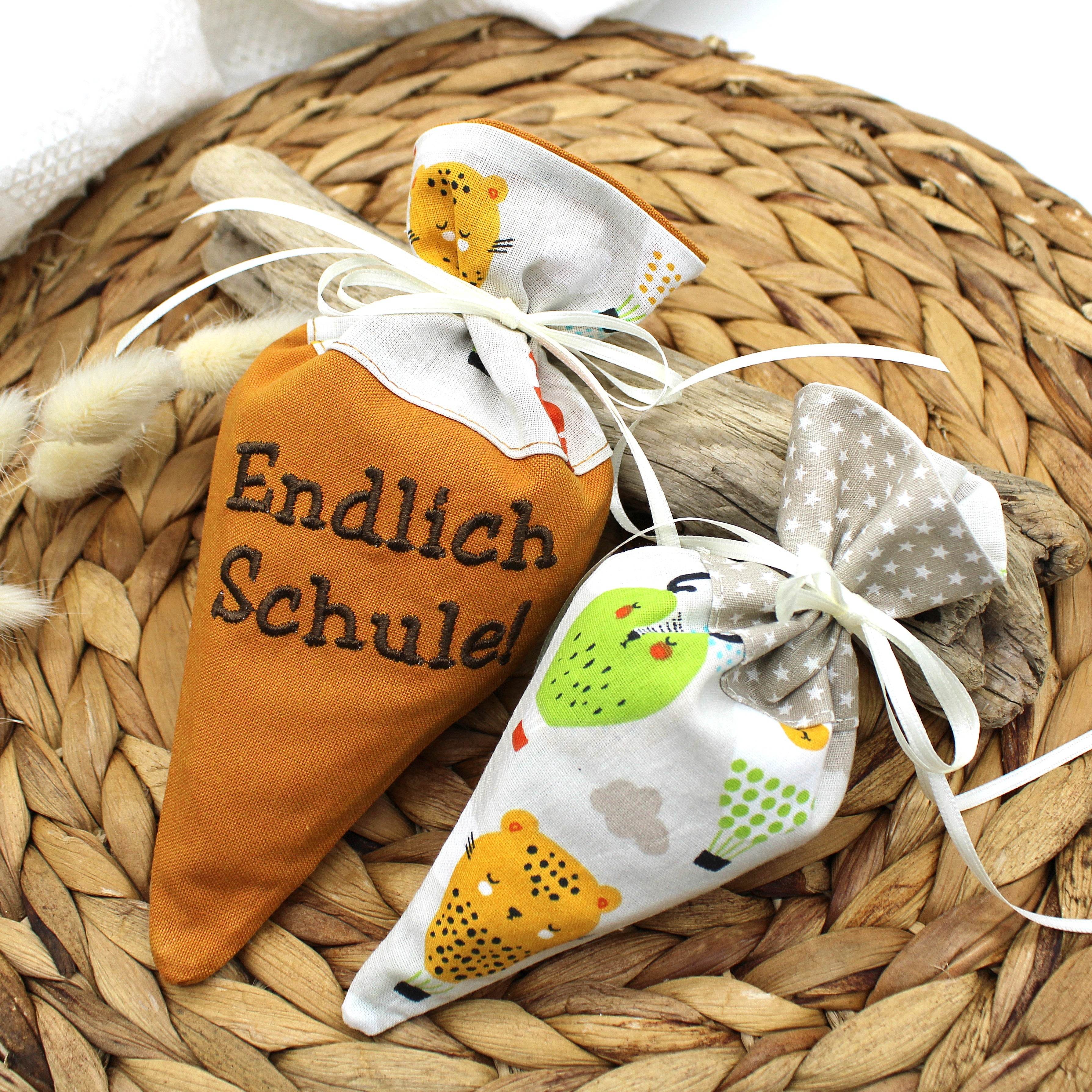 ITH Stickdatei zweifarbig Schultüte Zuckertüte aus Stoff Blankodatei verschiedene Größen - Sewando