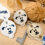Stickdatei Hundemarke ITH Anhänger Set mit 5 Motiven - Sewando
