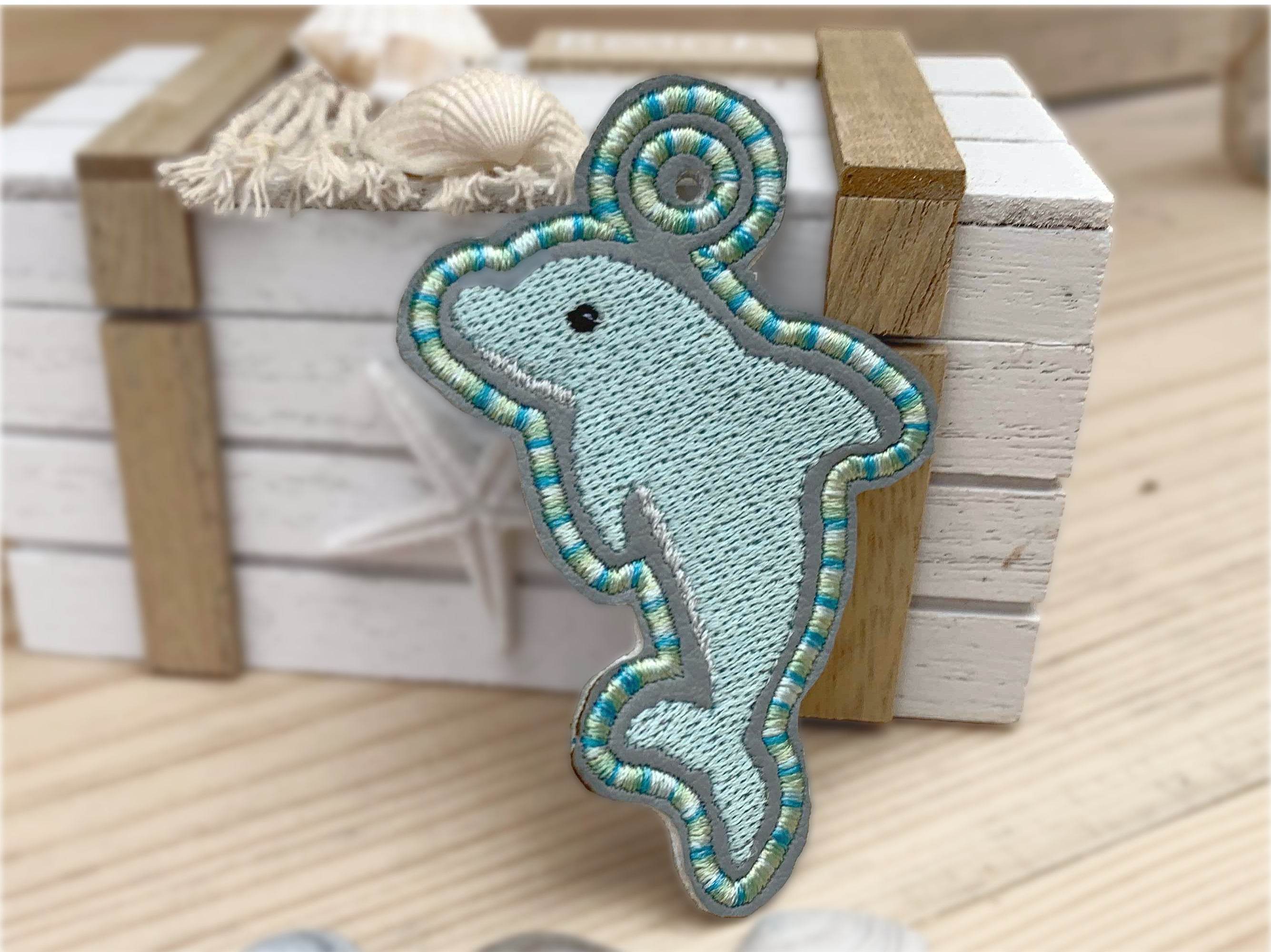 Stickdatei Delfin Anhänger für 10x10 Rahmen - Sewando