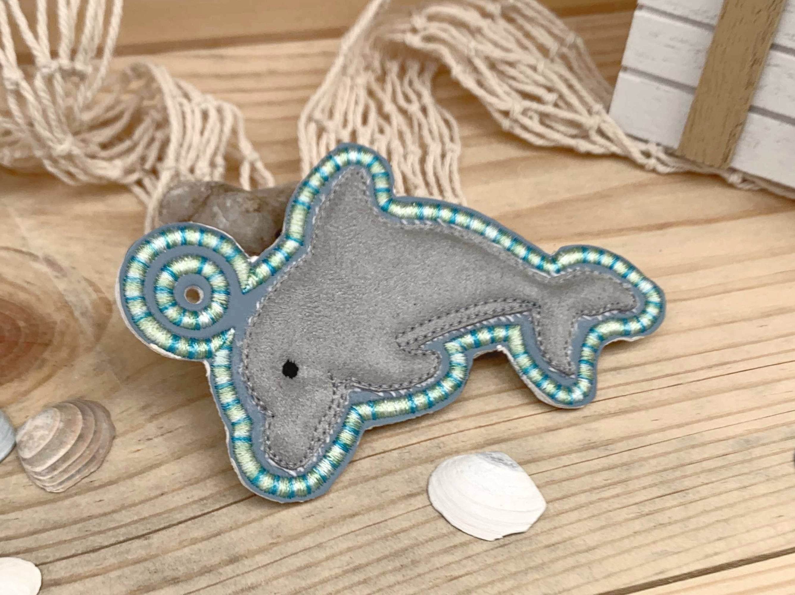 Stickdatei Delfin 3D-Anhänger für 10x10 Rahmen - Sewando