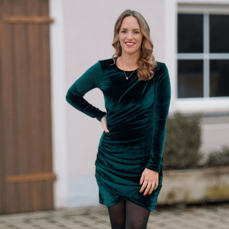 Schnittmuster Kleid Soraya Gr. 32 - 48 - Sewando