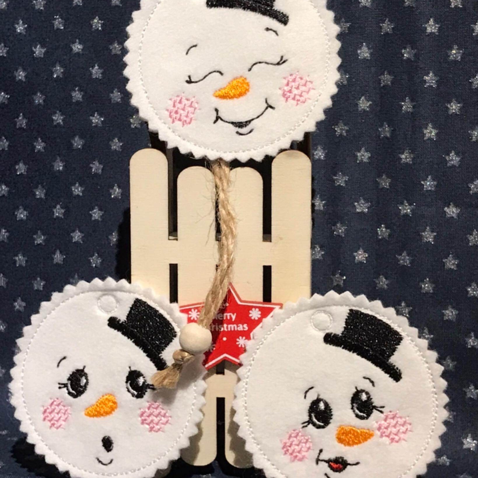 Stickdatei - 6 Schneemänner mit Gesicht (ITH und Doodle) - Sewando