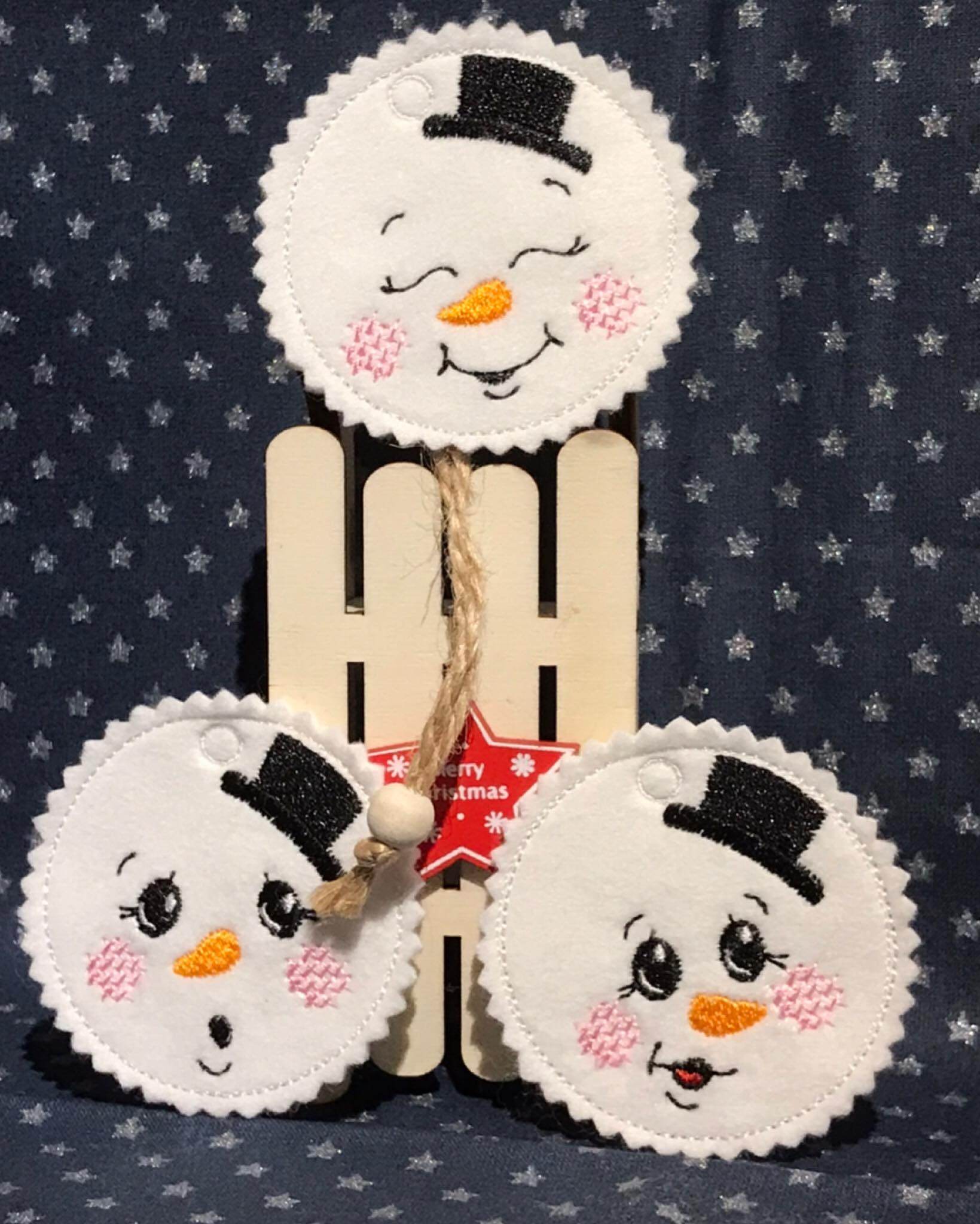 Stickdatei - 6 Schneemänner mit Gesicht (ITH und Doodle) - Sewando