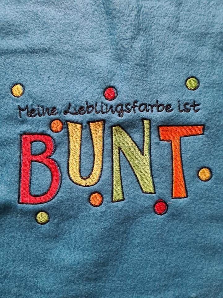 Stickdatei Spruch - Meine Lieblingsfarbe ist BUNT - Sewando