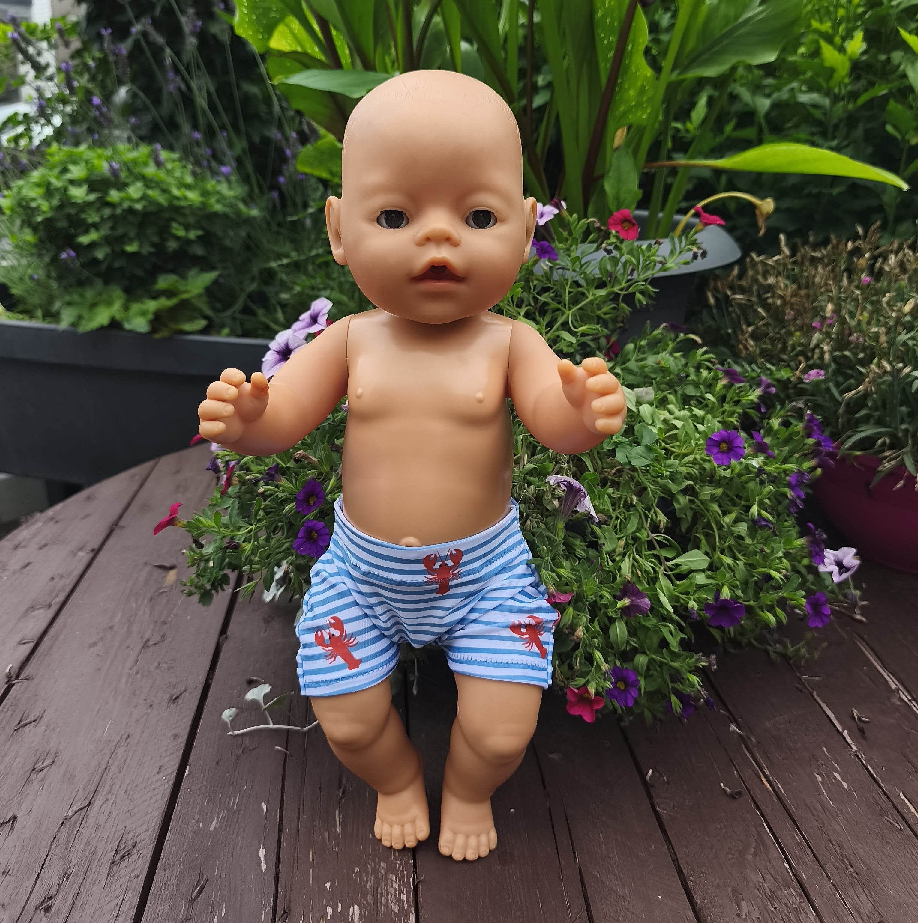 Stickdatei Bademode Puppenkleidung für Baby Puppe ca. 43cm Set 2555 - Sewando