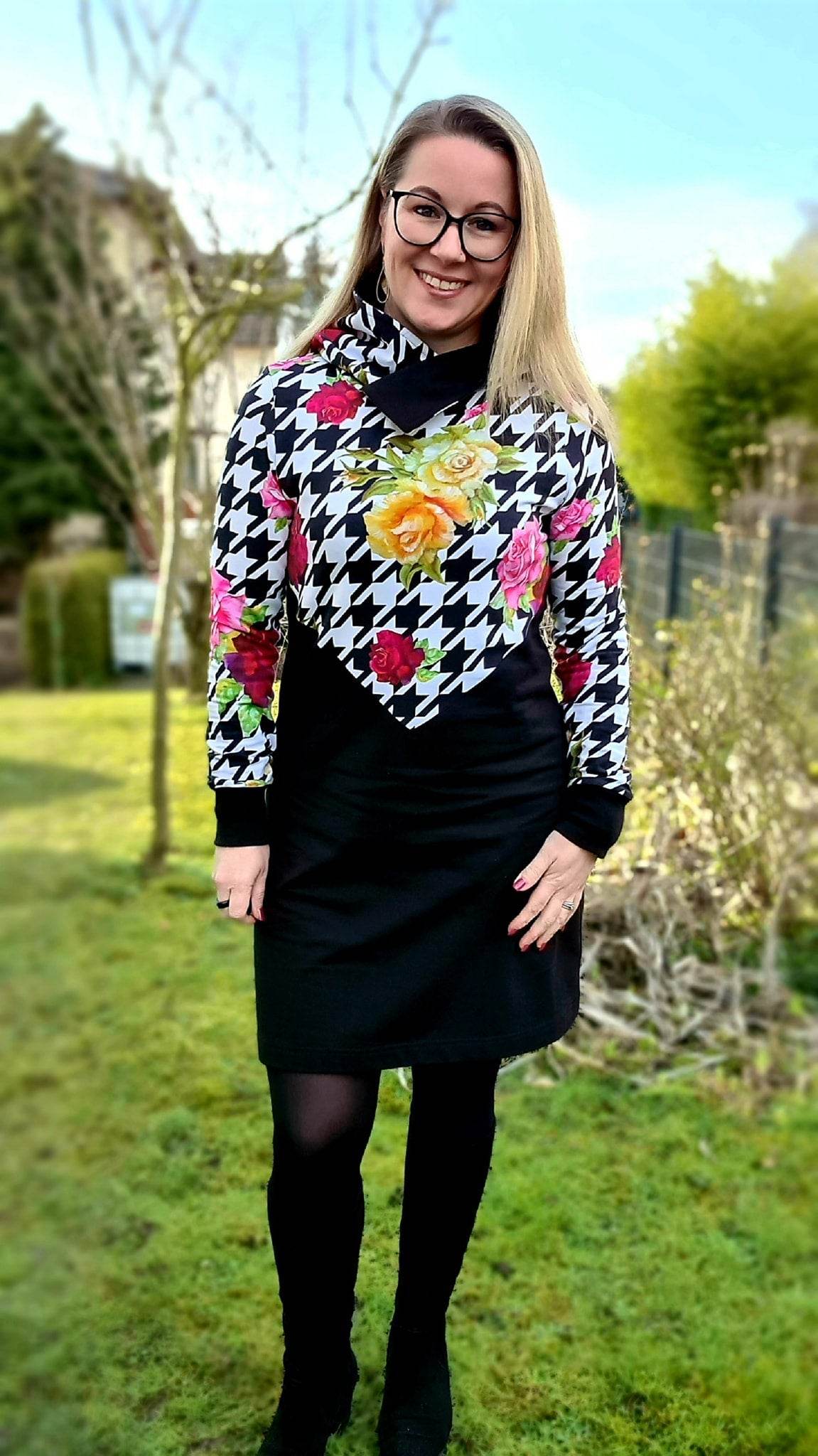 Schnittmuster Ebook Hoodiekleid UDINE Gr. 32-56 : - Sewando