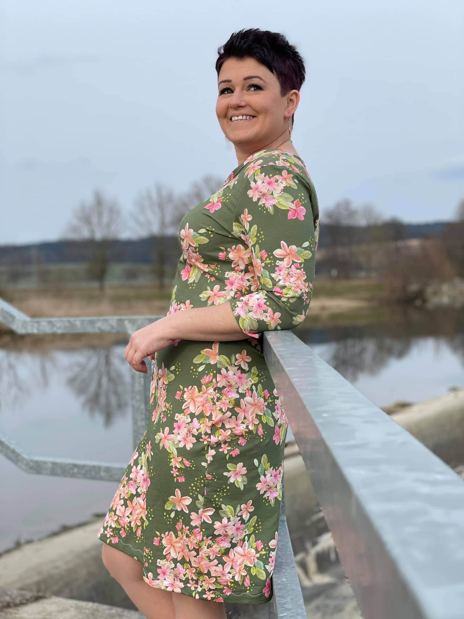 Schnittmuster Ebook Hoodiekleid UDINE Gr. 32-56 : - Sewando