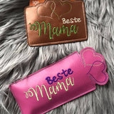 Stickdatei - Set "Beste Mama" (Schokoladenhüllen in div. Größen, Anhänger, Gutschein-Etui etc.)