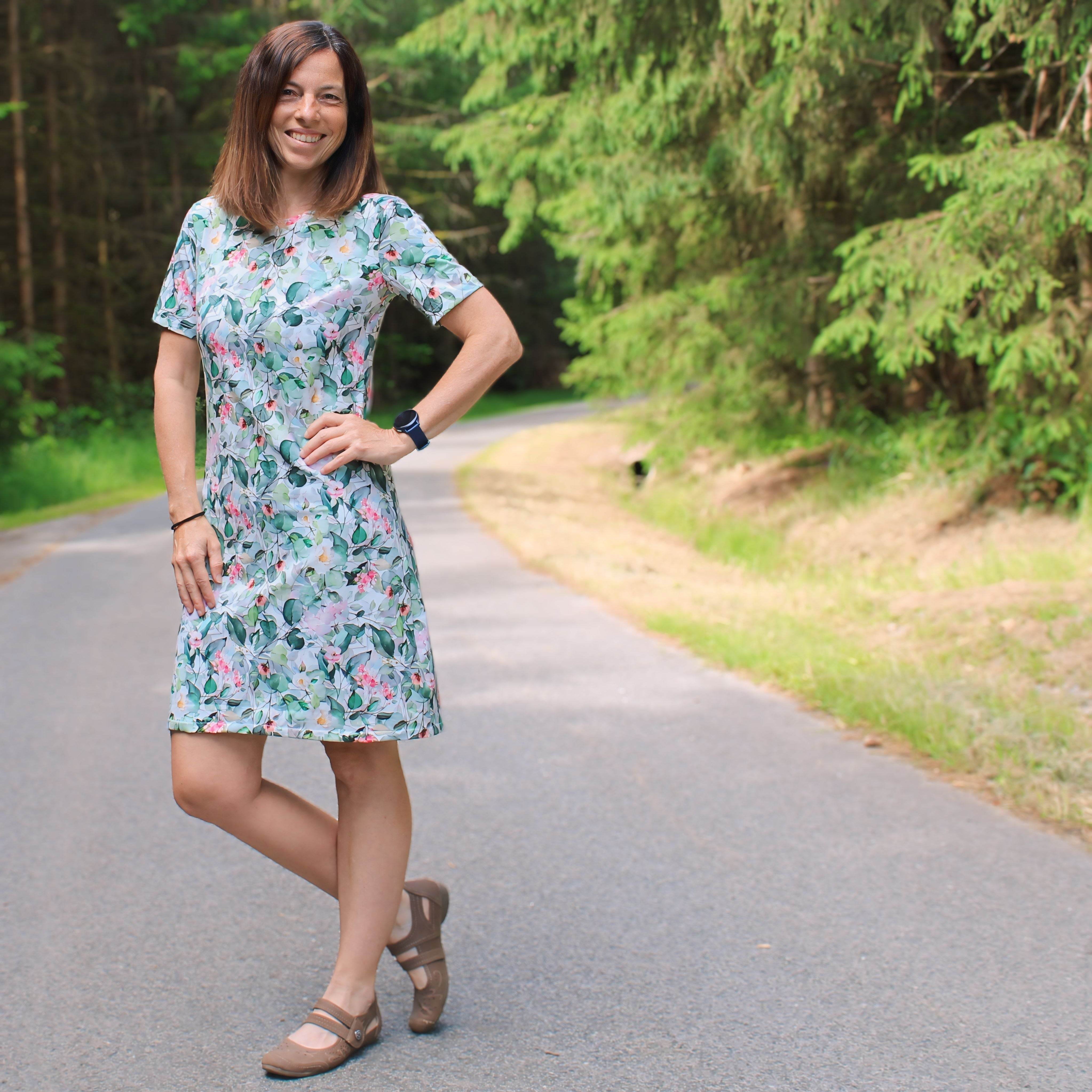Basic Shirt + Kleid „Bjarka“ - 32-64 - EBook und Nähanleitung - Sewando