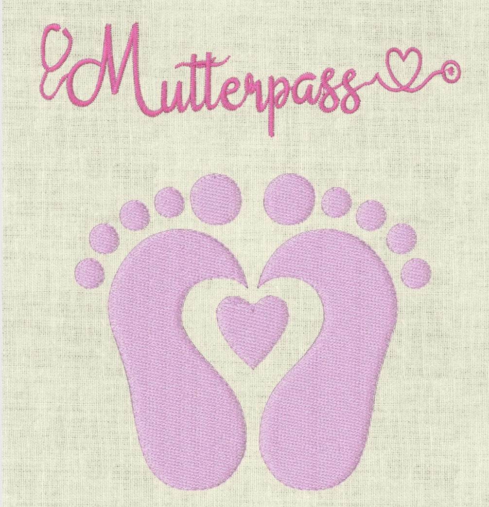 Stickdatei Mutterpass Set 620c Babyfüsse Herz Herzschlag - Sewando