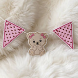 Stickdatei Teddy Bruni mit Schleifchen Wimpel / Wimpelkette Set 26109
