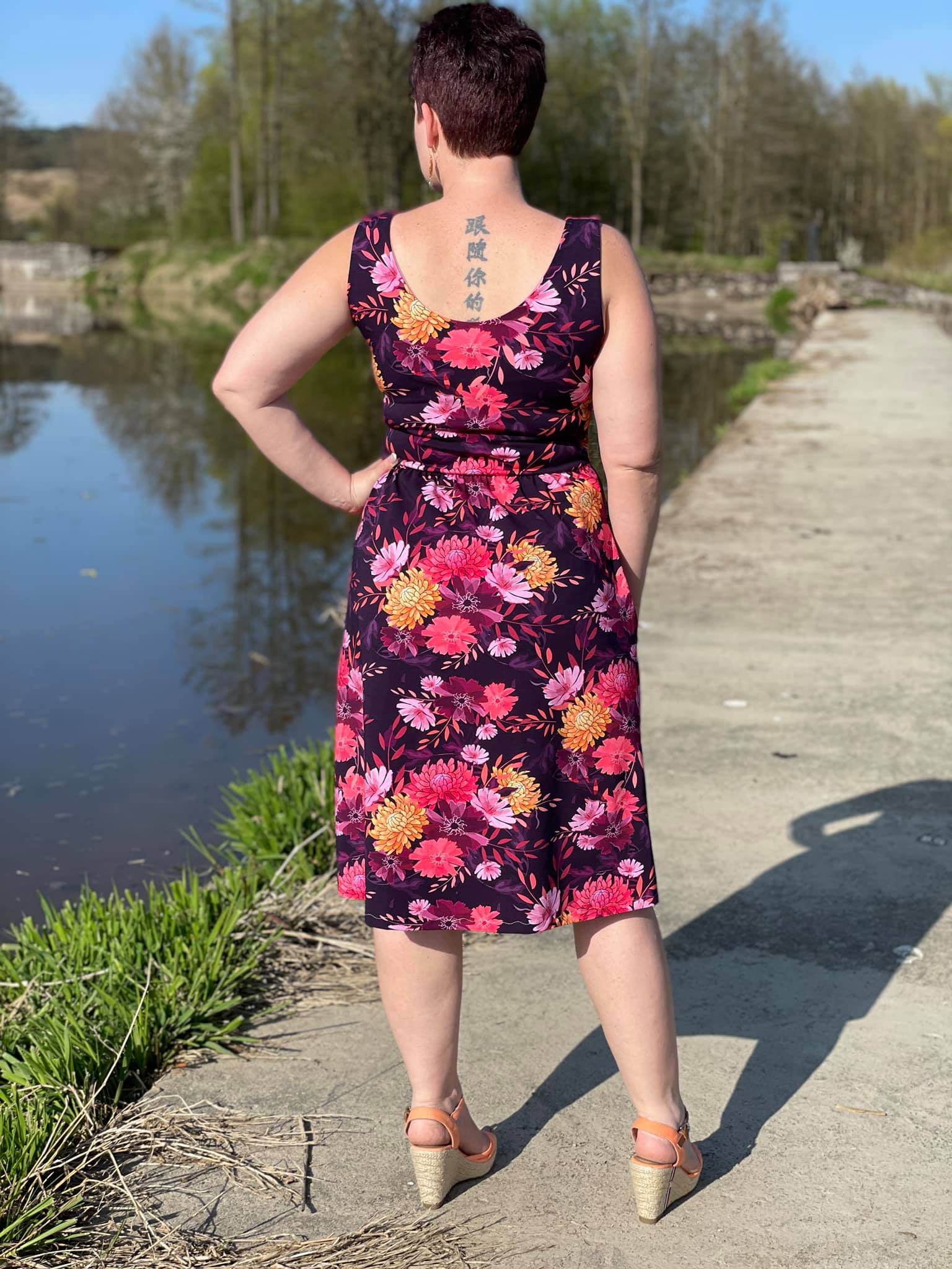 Schnittmuster Kleid SCILLA Gr. 32-54 : - Sewando
