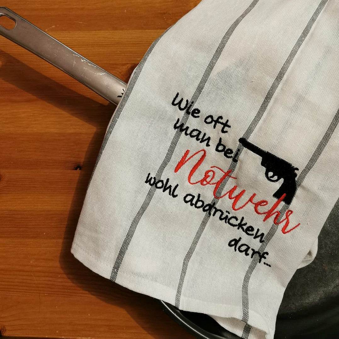 Stickdatei - Wie oft man bei Notwehr wohl abdrücken darf... - Sewando