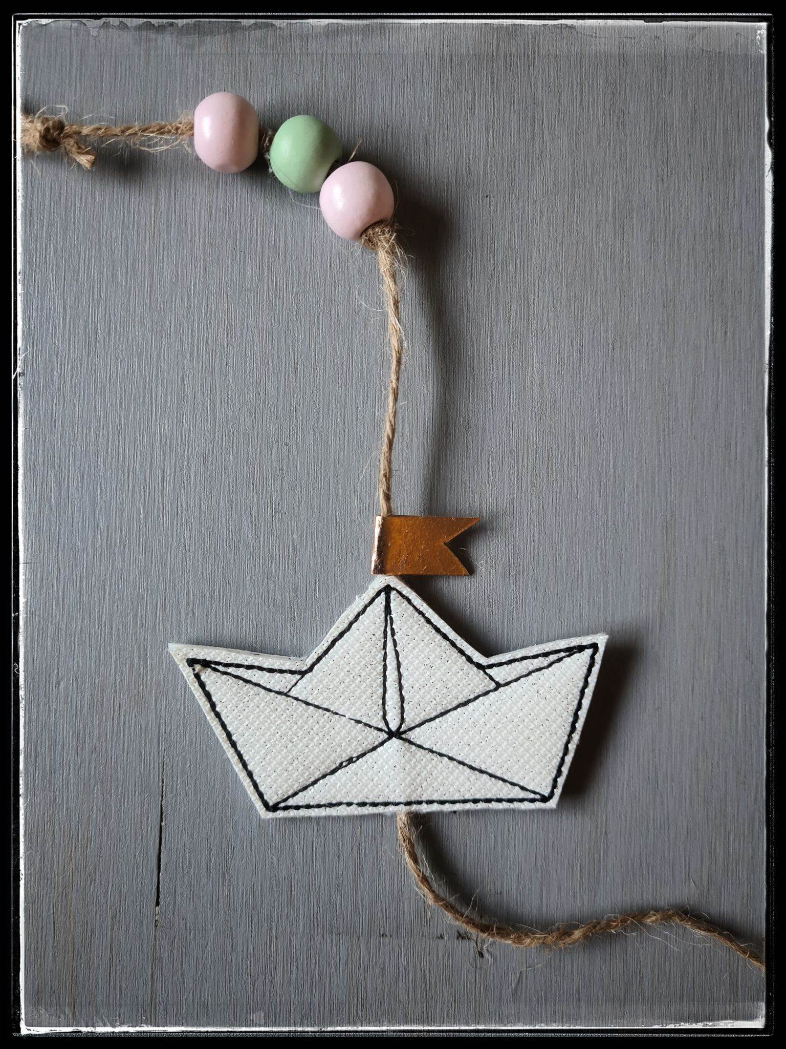 Stickdatei - Papierschiff-Girlande (in 4 Größen) - Sewando