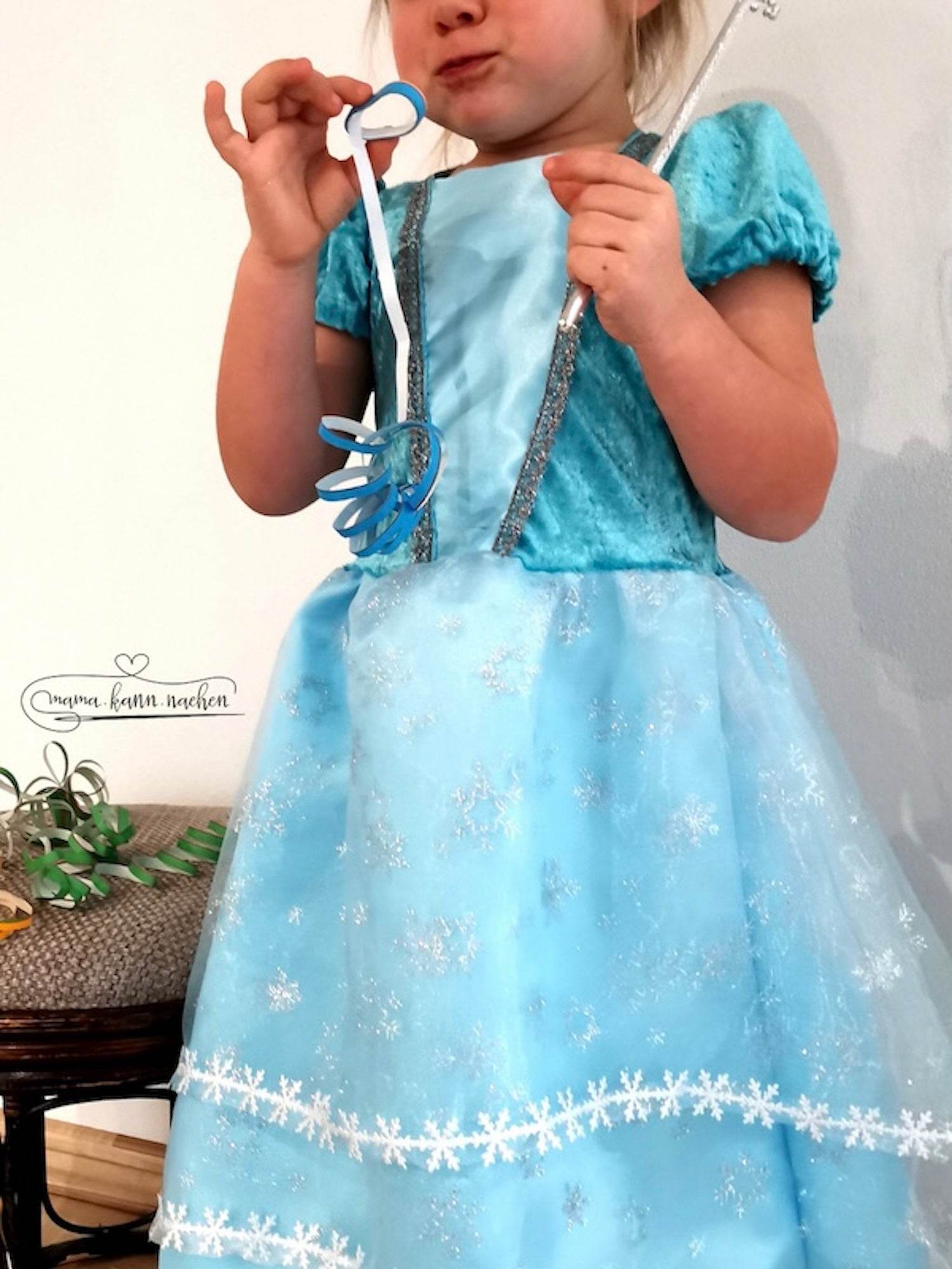 Schnittmuster Kostüm Prinzessin Morgana Gr. 92-128 - Sewando