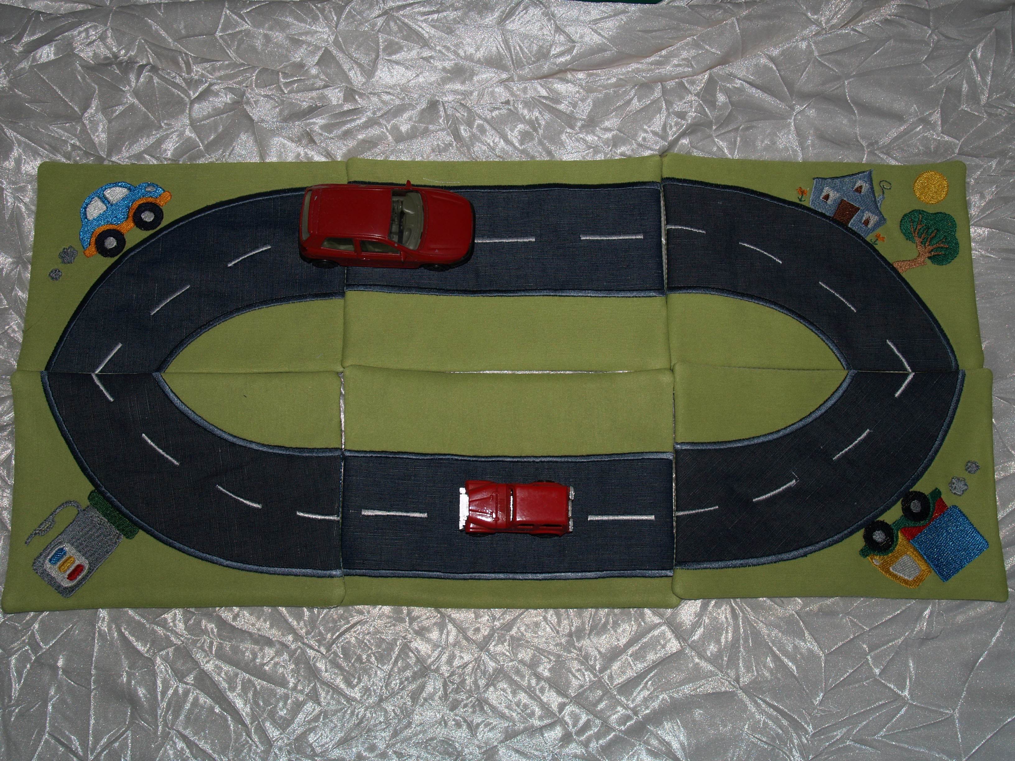 Stickdatei Auto Rennbahn /Spielteppich Set 262 - Sewando
