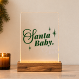 Santa Baby Weihnachtsschriftzug kombiniert mit gestreiftem Christmas Background als mehrfarbiges DIY Plotterdesign.