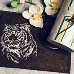 Tiger Stickdatei – Ausdrucksstarkes Blackwork-Motiv für elegante Wildnis-Projekte - Sewando