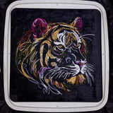 Stickdatei Tiger "Jupiter" - realistisch - FÜR DUNKLE STOFFE