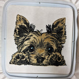Stickdatei Applikation Yorkshire Terrier "Lucy" - realistisch - FÜR HELLE & DUNKLE STOFFE