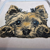Stickdatei Applikation Yorkshire Terrier "Lucy" - realistisch - FÜR HELLE & DUNKLE STOFFE