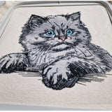 Stickdatei Applikation Katze "Cilly" - realistisch - FÜR HELLE & DUNKLE STOFFE