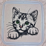 Stickdatei Katze Kätzchen getigert "Zora" - realistisch - FÜR HELLE STOFFE