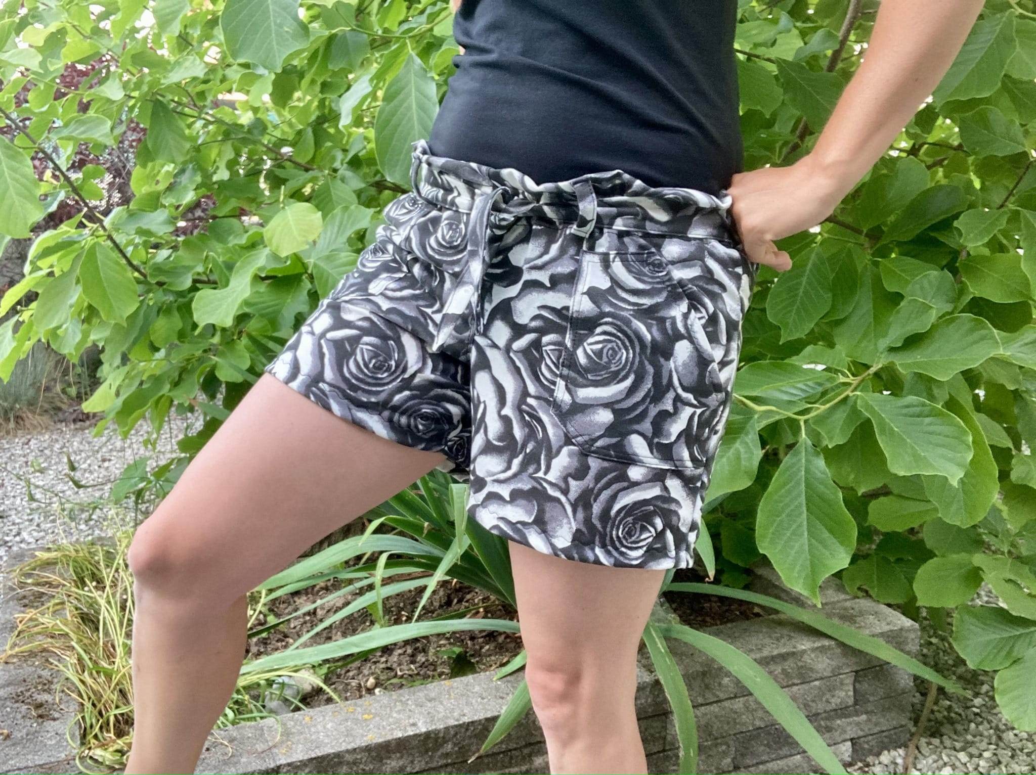 Schnittmuster Emmas Damenshorts Gr. 32-48 - Sewando