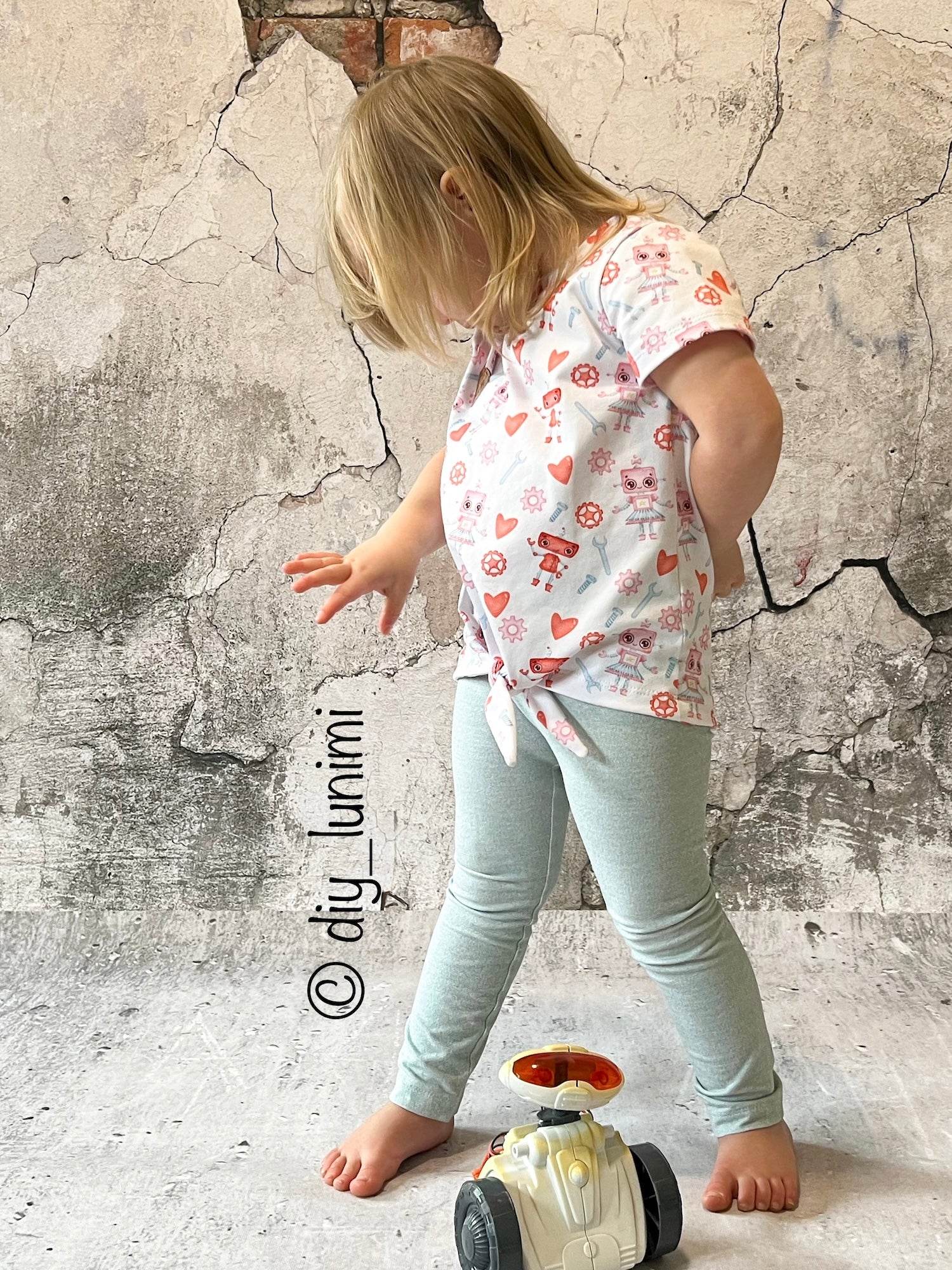 Schnittmuster Tildas T-Shirt Gr. 92-140 - Sewando