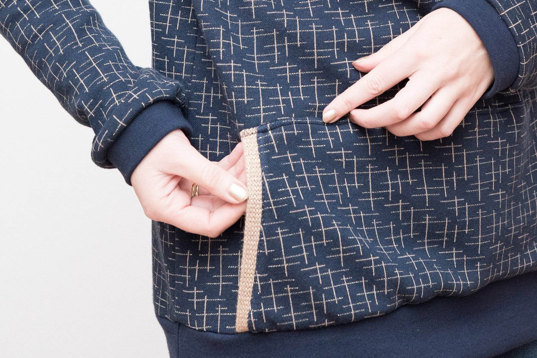 Schnittmuster »LaCosma Hoodie« (32–60) - Sewando