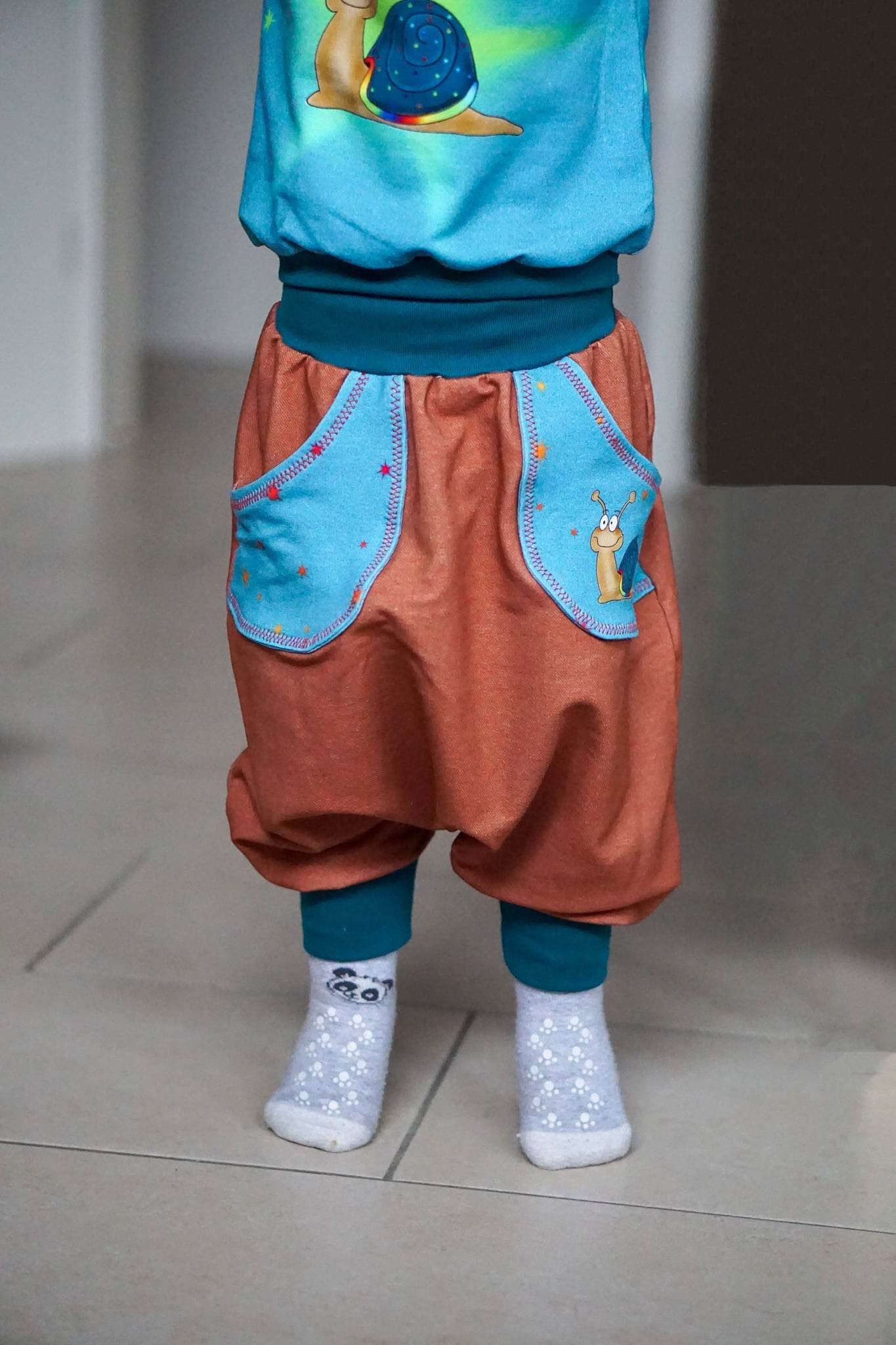 Schnittmuster Babyhose Caiden´s Bux Größe Größe 50-98 - Sewando