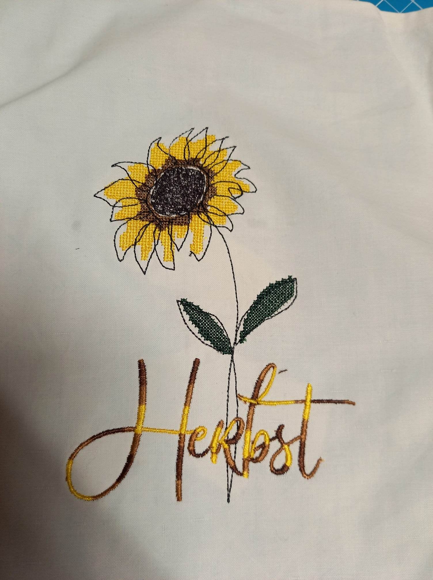 Stickdatei - 4 Jahreszeiten - Blumen Single Line - Sewando