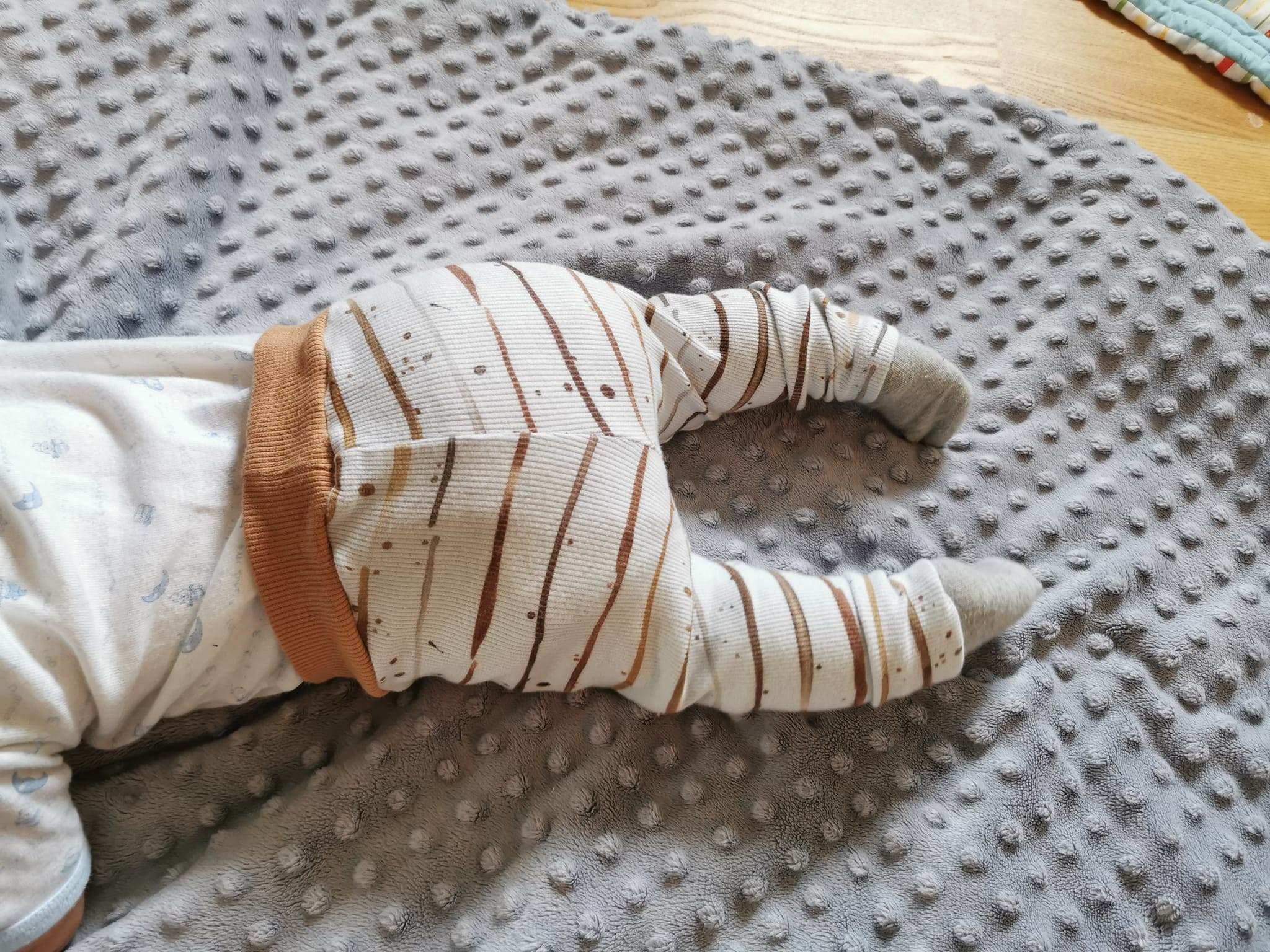 Schnittmuster Leggins Fabiola Gr.56-98 für Stoffwindeln - Sewando