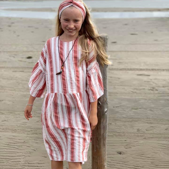 LOELLA Dress Schnittmuster Kleid aus Webstoff/ Musselin, 2 Varianten Gr. 80-164 : - Sewando