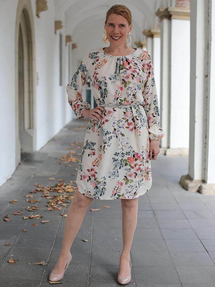 Schnittmuster Bluse/Kleid AVELLINO Gr. 32-54 : - Sewando