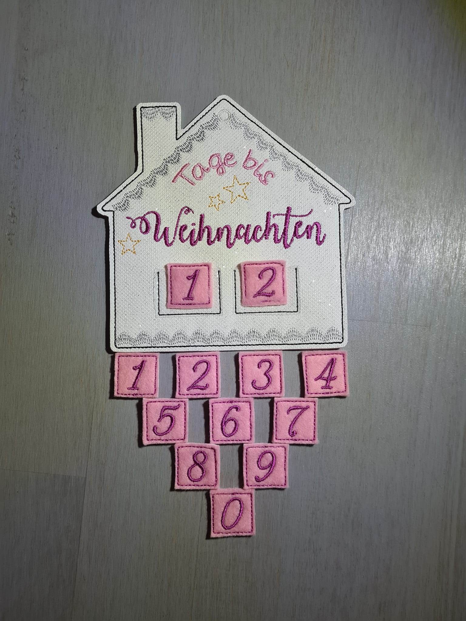 Stickdatei - Adventskalender Lebkuchenhaus - Sewando