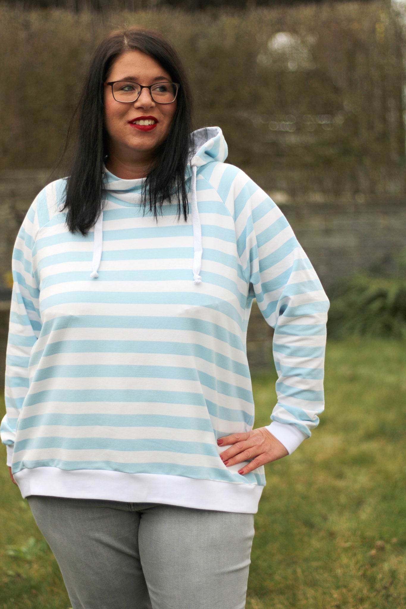 Schnittmuster Raglansweater / Hoodie ISTRANA Gr. 34-56 : - Sewando