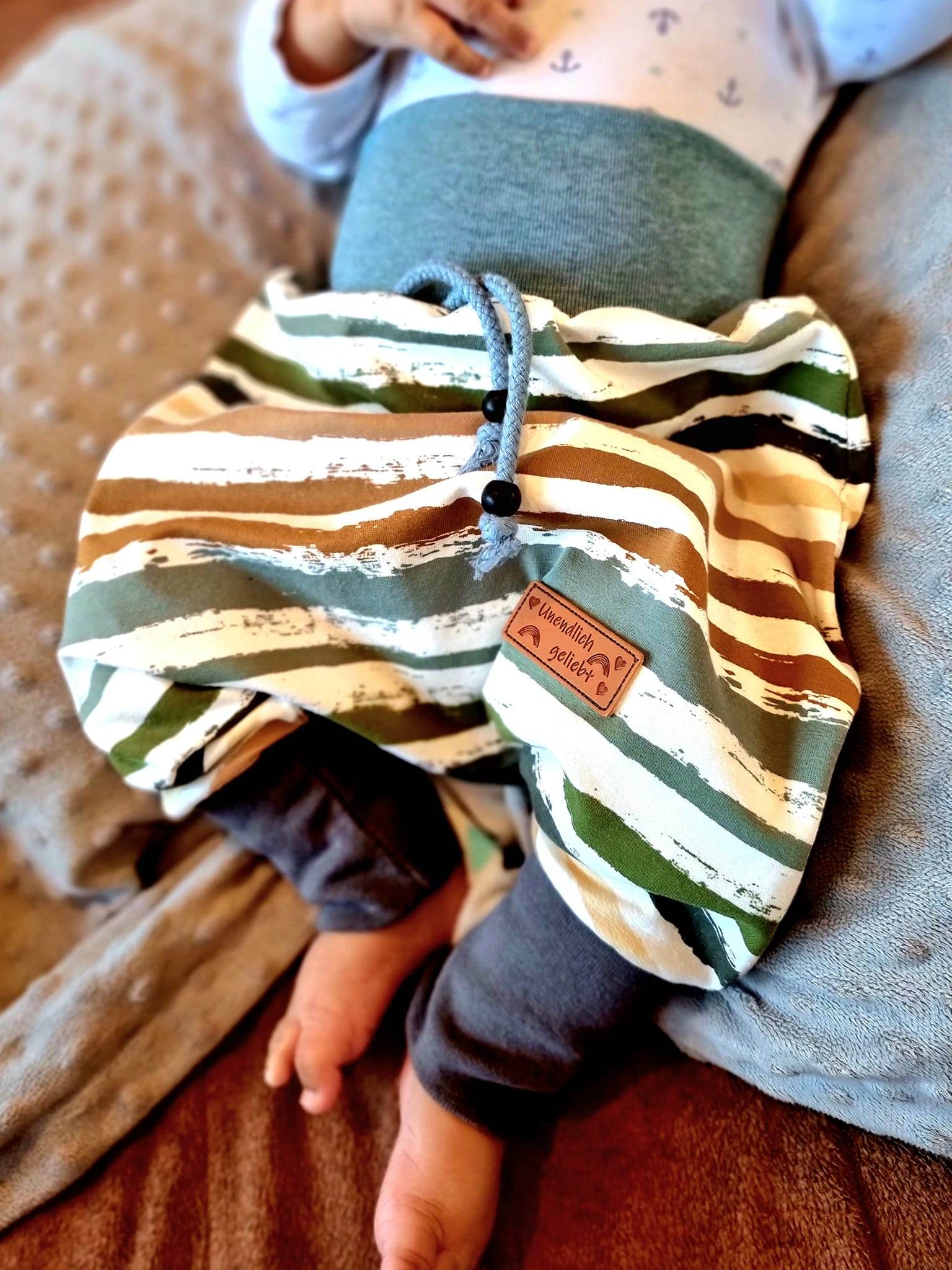Schnittmuster Babyhose Caiden´s Bux Größe Größe 50-98 - Sewando
