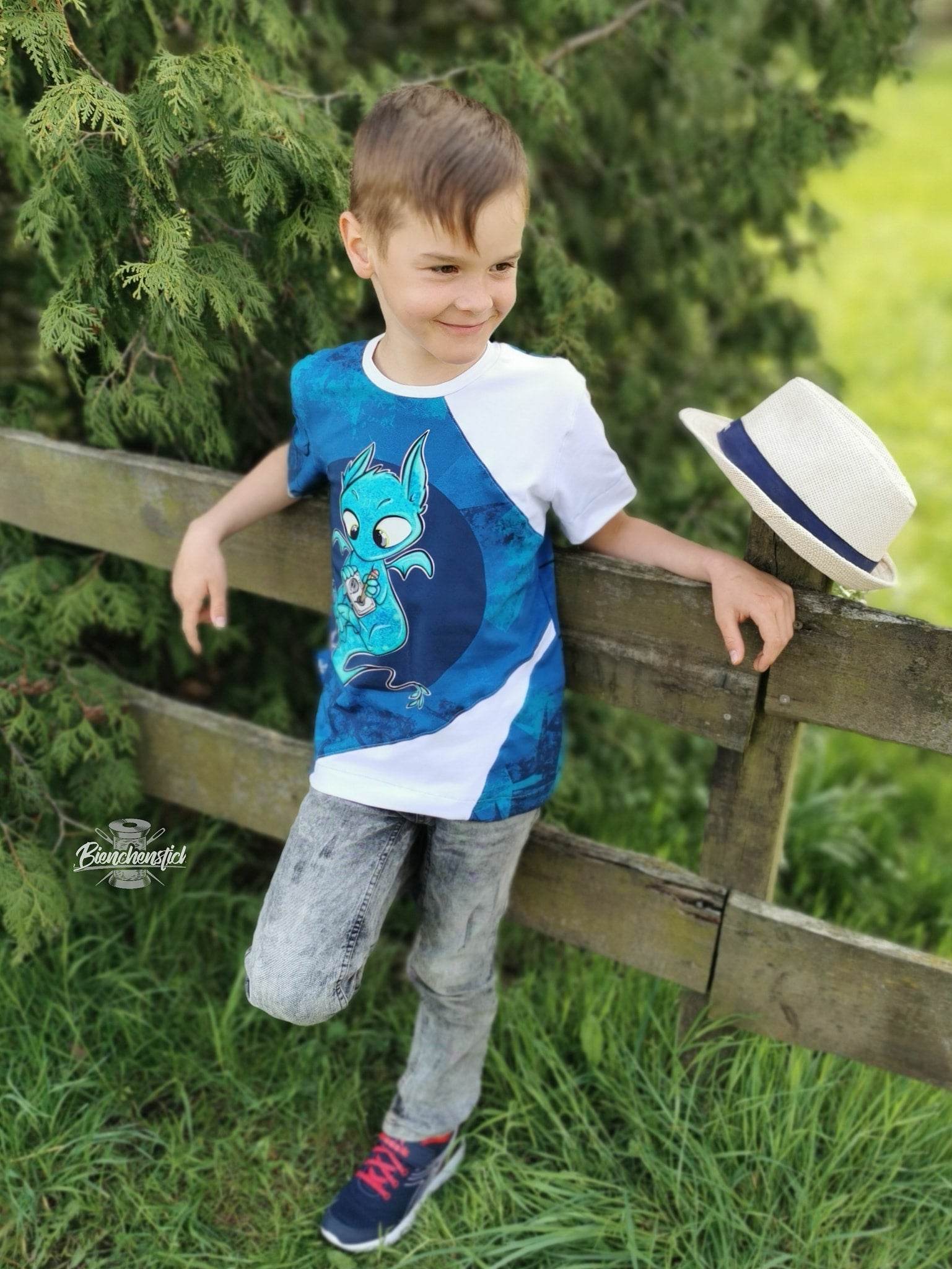 Schnittmuster Hoodie/Shirt Swante Junior Gr. 122-164 inkl. Beamerdatei - Sewando