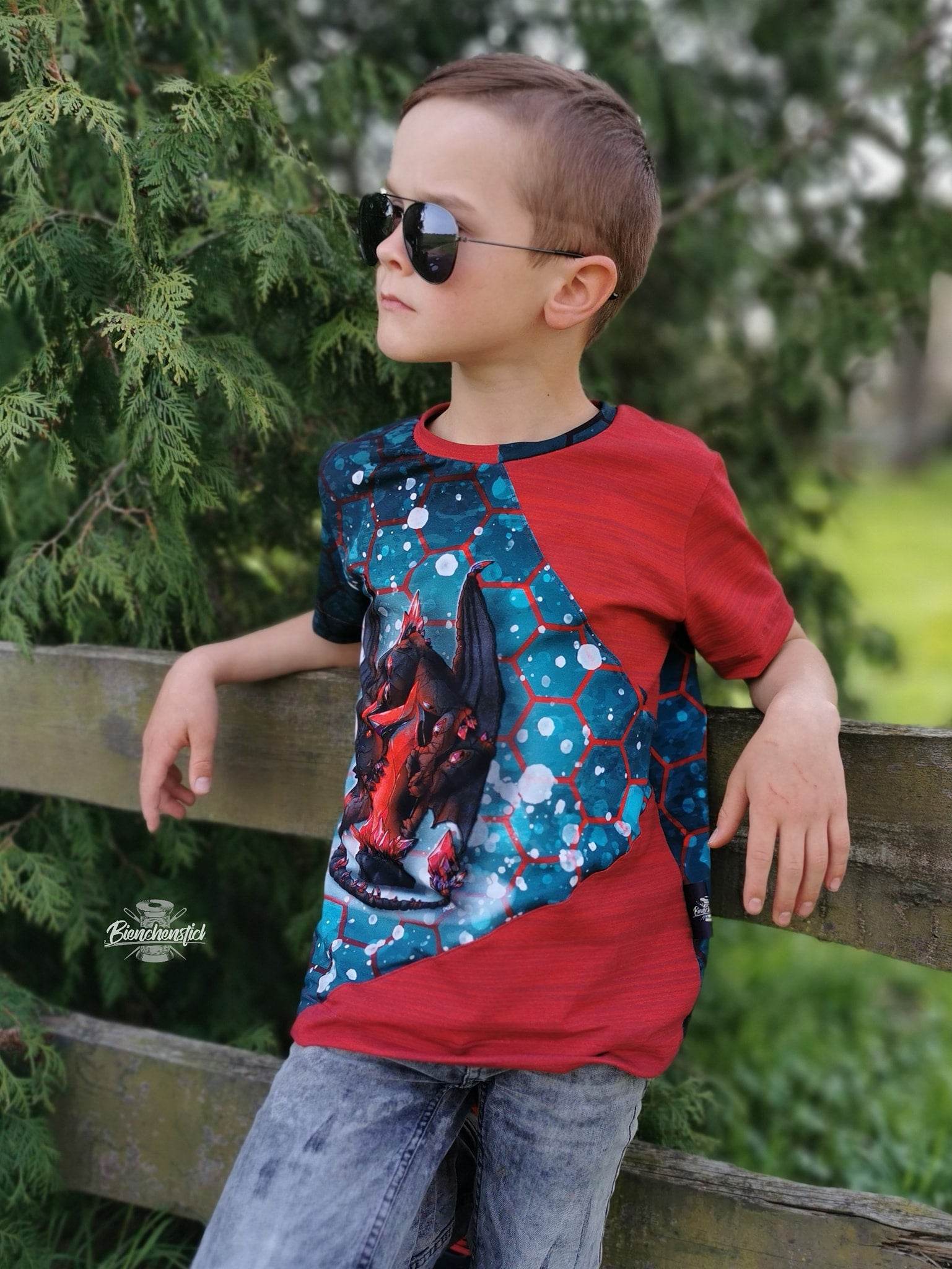 Schnittmuster Hoodie/Shirt Swante Junior Gr. 122-164 inkl. Beamerdatei - Sewando