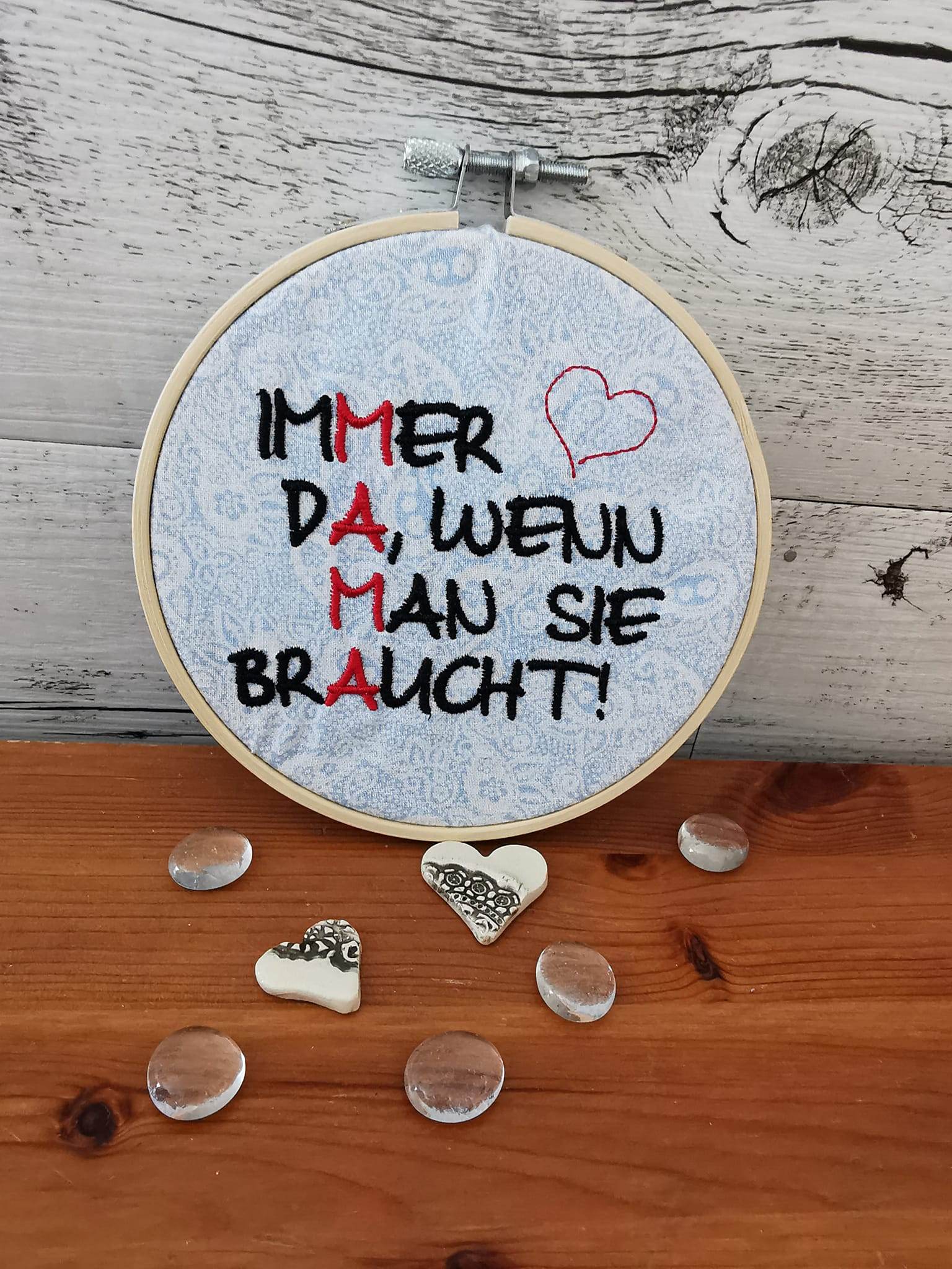 Stickdatei - MAMA ist immer da - Sewando