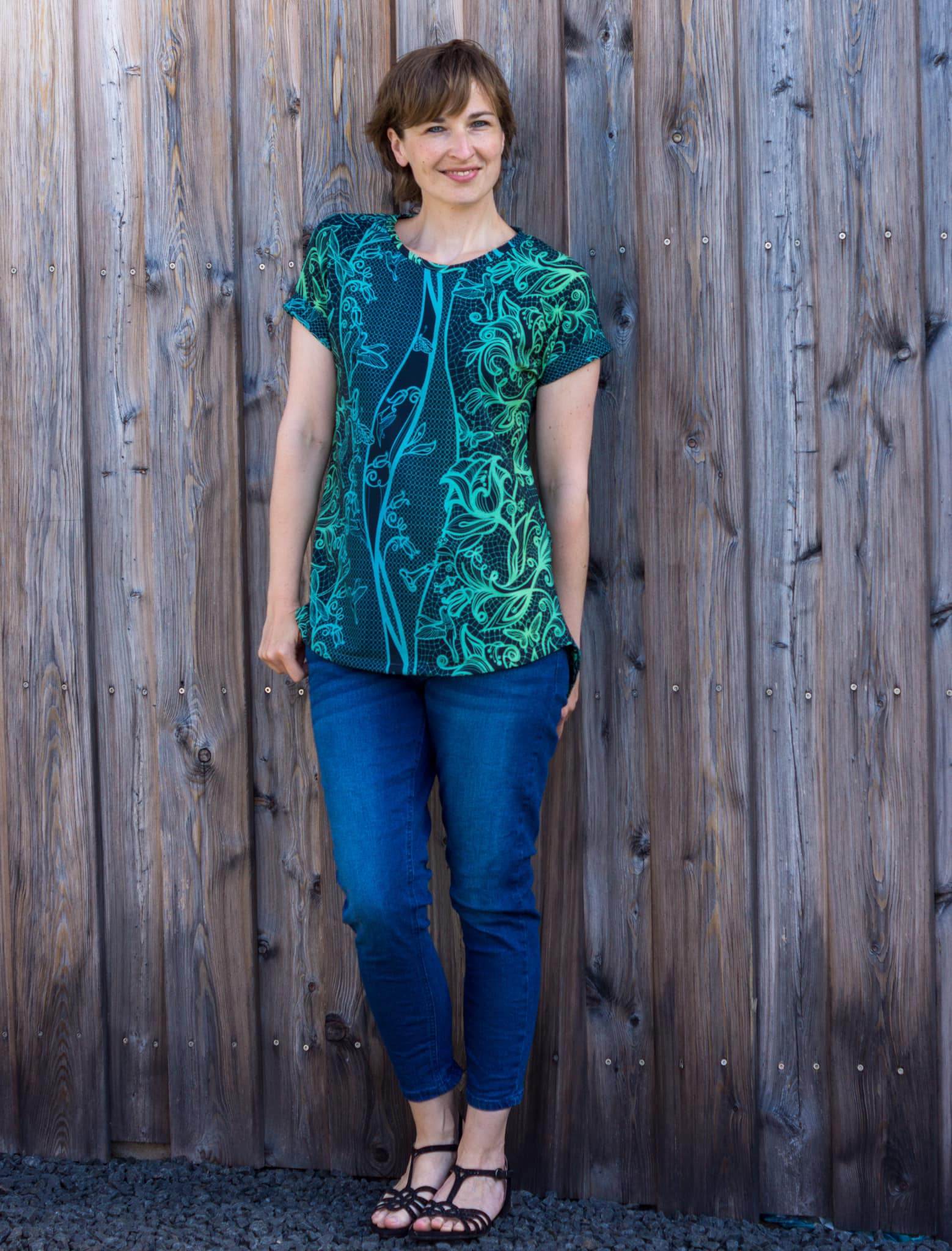 Schnittmuster Shirt ALBORI Gr. 32-56 + gratis Plotterdatei : - Sewando