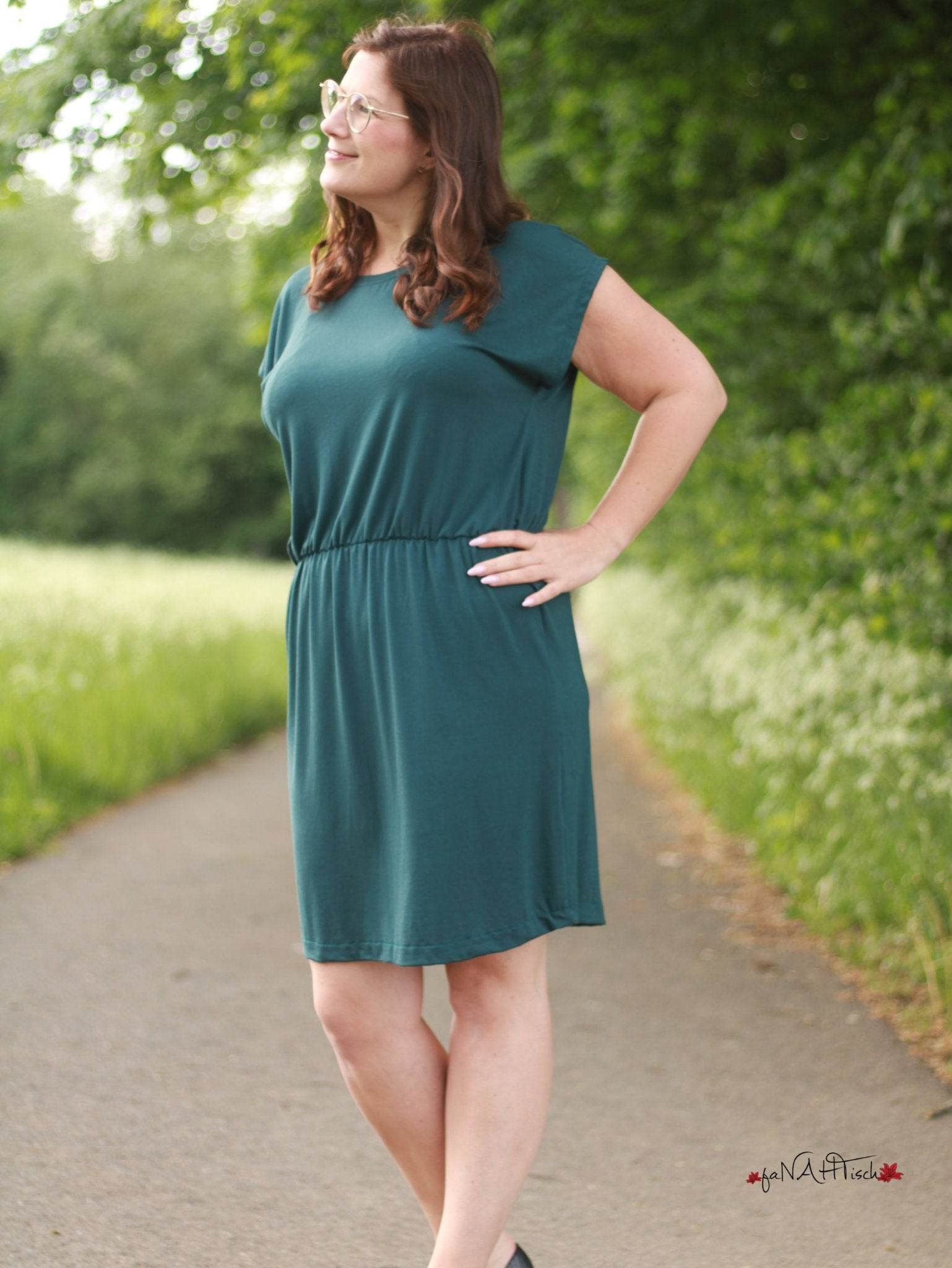 Schnittmuster Kleid GUBBIO Gr. 34-54 : - Sewando