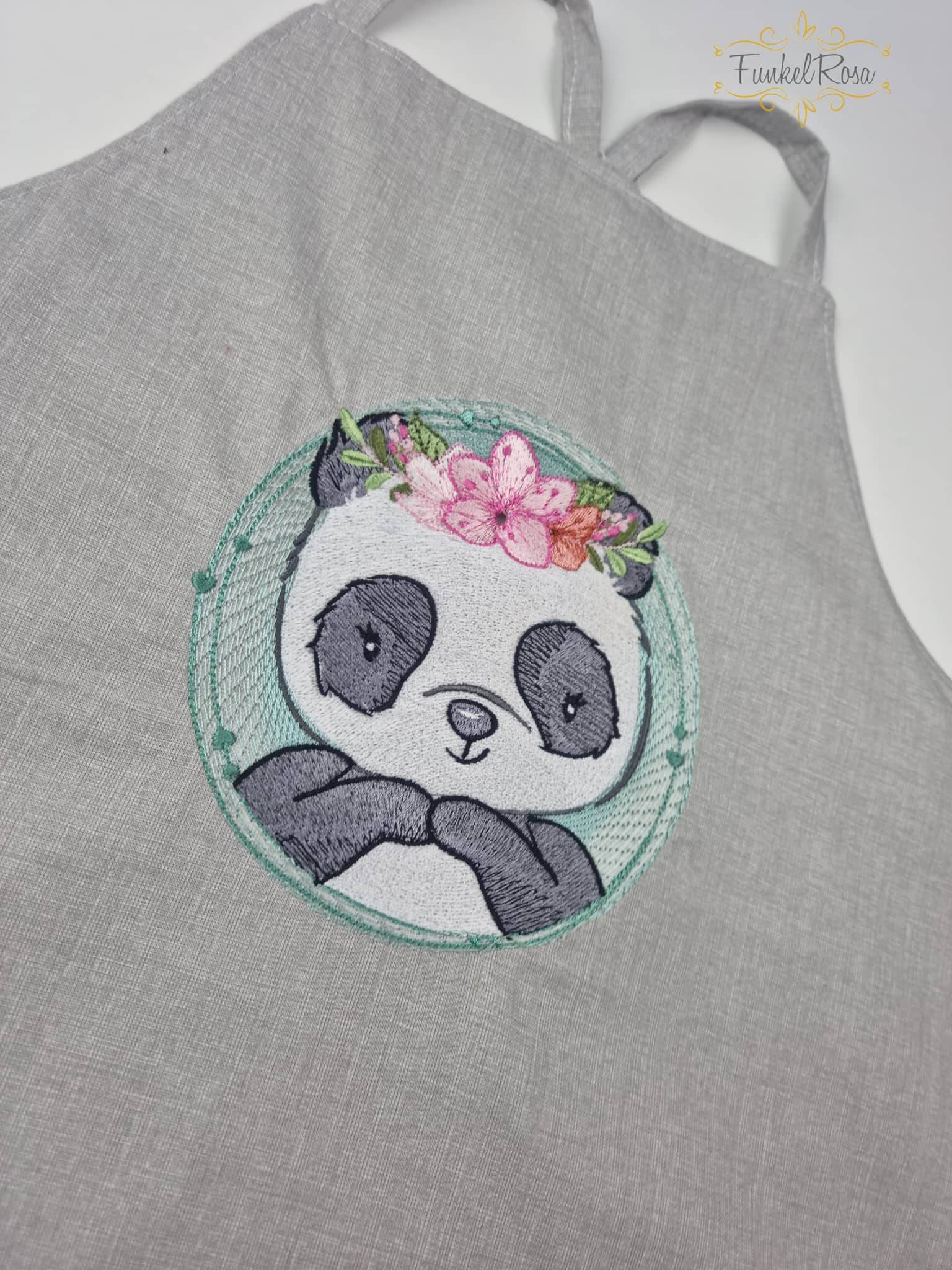 Panda Stickdatei – niedliches Tiermotiv für Kleidung & Kinderzimmer - Sewando