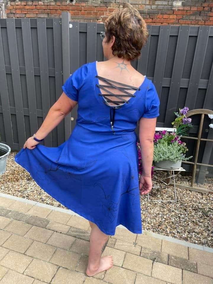 Schnittmuster Kleid Helena Damen Größe 32 – 50 - Sewando